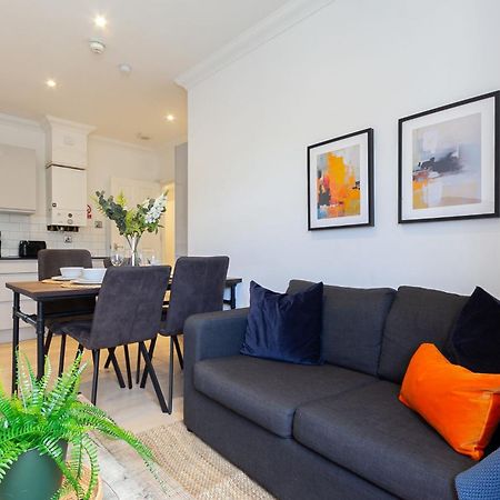 Cosy Central 2 Bedroom - Near Brighton Beach & Shops! 외부 사진